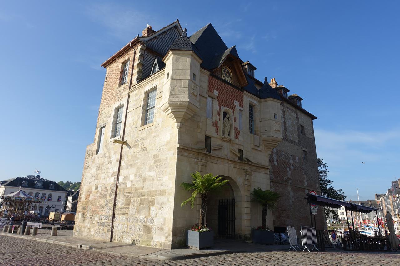 Armonui Honfleur Centre Historique Apartment Bagian luar foto